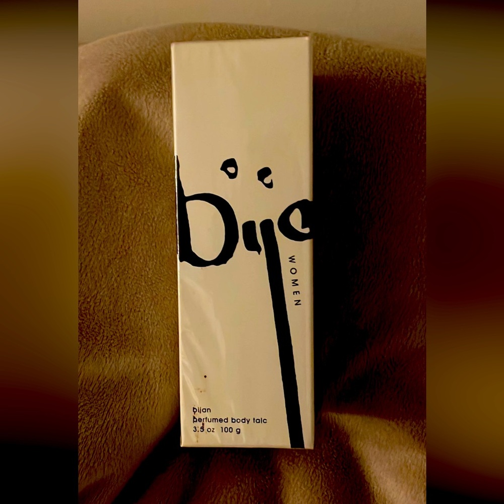 bijan Women Perfumed Body Talc
